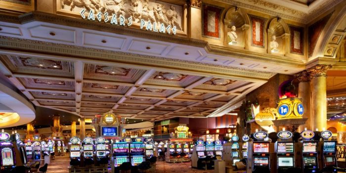 Caesars Palace : un joueur empoche le jackpot progressif de 670 637 $